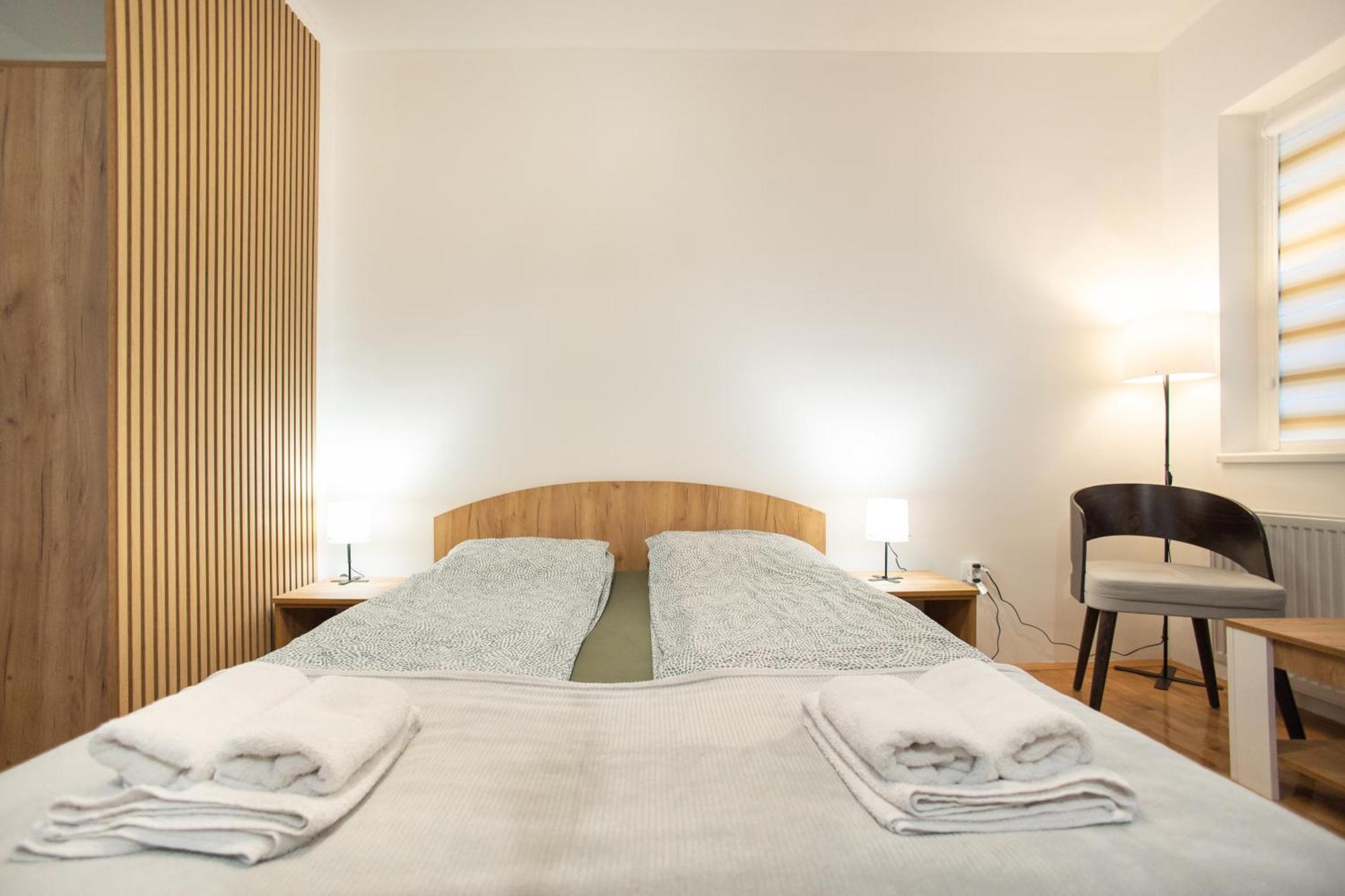 V & V Studio Apartments 2 Ниш Екстер'єр фото