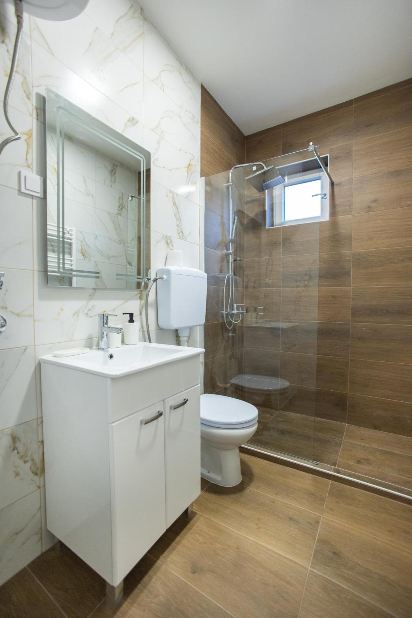 V & V Studio Apartments 2 Ниш Екстер'єр фото